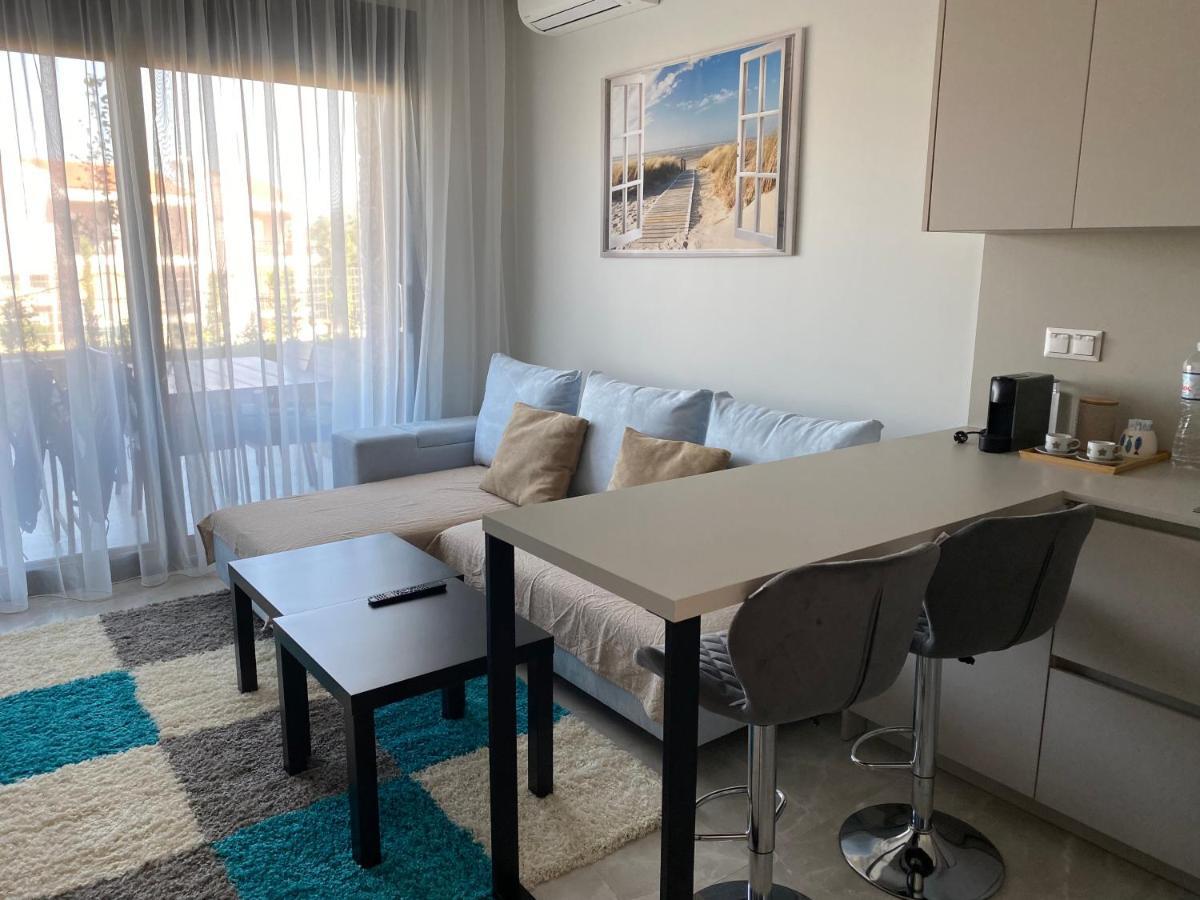 Olea Luxury Apartments Никити Екстериор снимка